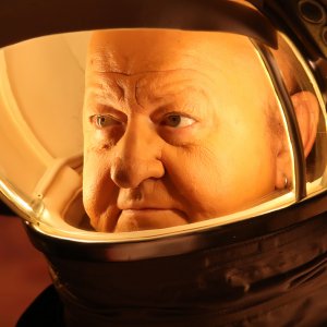 In vacanza su Marte: un primo piano di Massimo Boldi