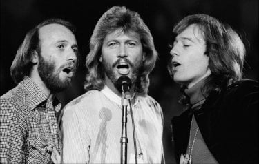 The Bee Gees How Can You Mend A Broken Heart 3