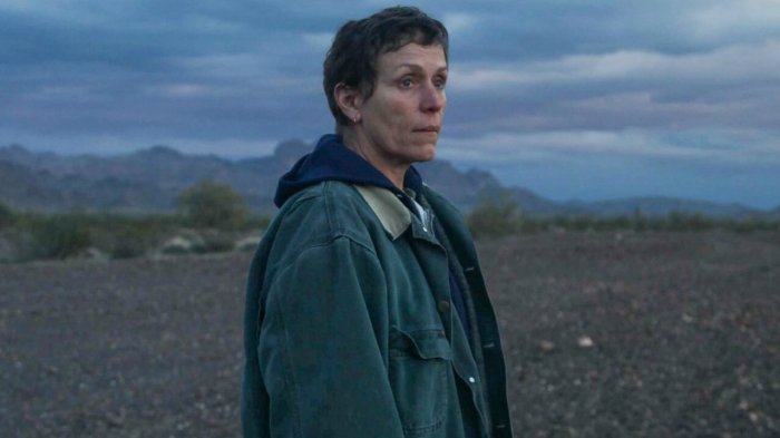 Frances McDormand protagonista del film Women Talking, diretto da Sarah Polley