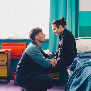 Mental: Romano Reggiani e Greta Esposito in una scena