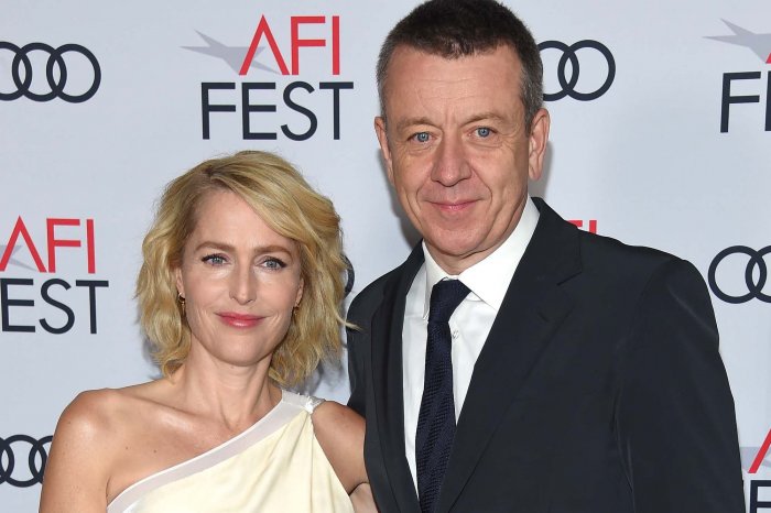 Gillian Anderson e Peter Morgan: si separa la coppia di The Crown