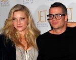 Glee, Heather Morris e il tweet 'offensivo' su Mark Salling: 'Hai figli piccoli e lo difendi?'