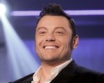 Verissimo oggi su Canale 5: ospiti Tiziano Ferro e Luca Argentero