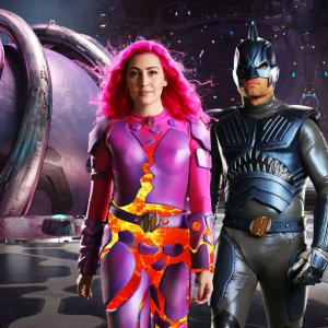 We Can Be Heroes: Taylor Dooley e JJ Dashnaw in una scena del film