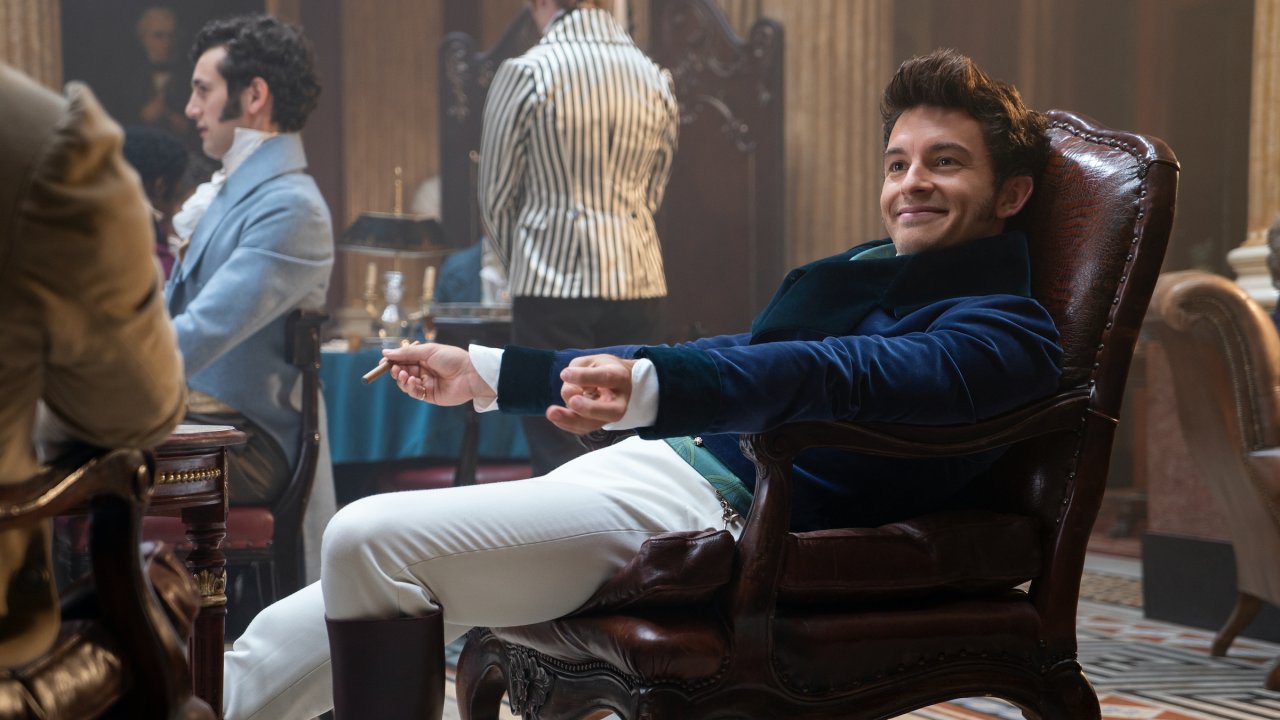 Jurassic World 4, Jonathan Bailey confermato come protagonista: 'Il mio incubo si è realizzato'