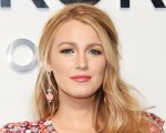 Blake Lively: la sua acconciatura da quarantena rende l'idea del mood del 2020