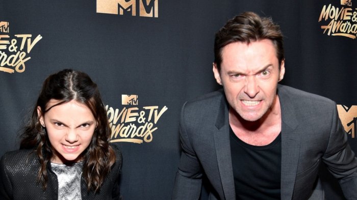 Dafne Keen è ancora in contatto con Hugh Jackman dopo le riprese di Logan