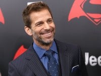 Zack Snyder: 'Il DCEU non avrebbe mai funzionato imitando il modello Marvel'