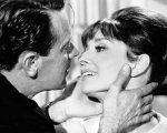 Sabrina: Audrey Hepburn e William Holden, la storia d'amore nata sul set
