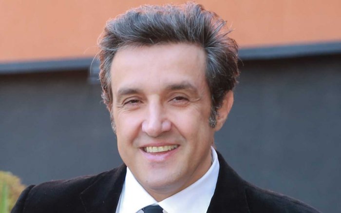 Flavio Insinna: "La caccia non è uno sport" e Federcaccia spara a zero su L'Eredità