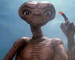 Steven Spielberg saluta Mike Fenton, compianto direttore di casting di E.T.