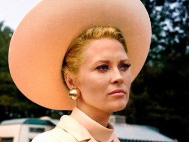 Fayedunaway Thomascrownaffair