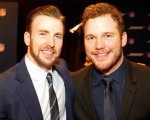 Arnold Schwarzenegger confonde Chris Pratt con Chris Evans: 'Scusami'
