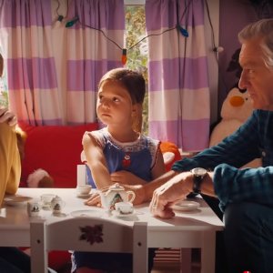 Nonno questa volta è guerra!: Robert De Niro in una scena del film