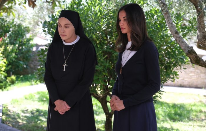 Che Dio ci aiuti 6: Elena Sofia Ricci racconta le novità della nuova stagione