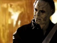 Halloween Kills: Michael Myers pronto ad affettare le sue vittime nella nuova foto