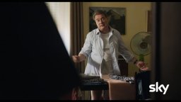 I delitti del BarLume 8 - Una clip con Corrado Guzzanti dal primo episodio