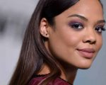 Tessa Thompson racconta l'incidente avuto a Capodanno con 'un grosso Monster Truck'