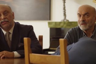 Free - Liberi - Clip (3)