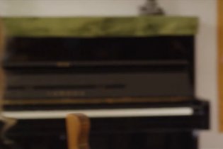 Free - Liberi - Clip (1)