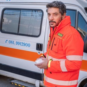 Mina Settembre: Giuseppe Zeno in un'immagine della serie Rai