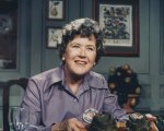 Julia Child: la vita dell'iconica chef diventa una serie tv