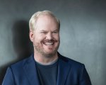Peter Pan & Wendy: Jim Gaffigan interpreterà Spugna nel film live-action