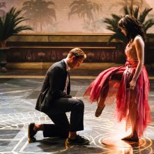 Un sogno per te: Emilia Schüle, Dennis Mojen in una scena del film