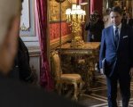 Dimissioni di Conte: su Twitter spopola l'hashtag #cinedimissioni, per una crisi da film