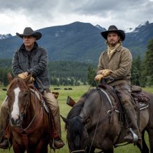 Yellowstone 3: Kevin Costner a cavallo in una scena della terza stagione