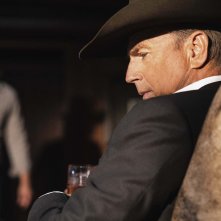 Yellowstone 3: Kevin Costner in una foto di scena della terza stagione