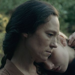 Human Factors: Sabine Timoteo abbraccia la figlia Jule Hermann