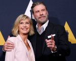 Grease, Olivia Newton-John e il primo bacio con John Travolta : 'Ero nervosa'