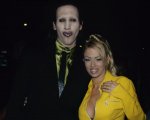 Marilyn Manson, l'ex pornostar Jenna Jameson svela: 'Fantasticava di bruciarmi viva'