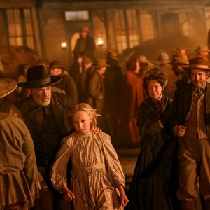 Notizie dal mondo: Tom Hanks, Helena Zengel in un'immagine