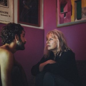 Dolce fine giornata: Krystyna Janda, Lorenzo de Moor in una scena del film