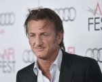 Sean Penn: “Trump ha vinto nel 2016 perché gli USA sono fissati con le celebrità”