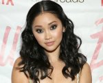 Lana Condor star della serie Boo, Bitch, prodotta per Netflix