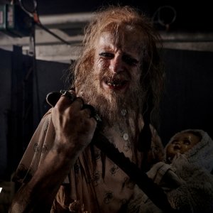 Hausen: un momento della serie Sky