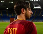 Speravo de morì prima: il trailer annuncia la data di debutto della serie Sky su Francesco Totti