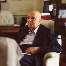 Nilde Iotti, Il Tempo Delle Donne: Giorgio Napolitano in una scena