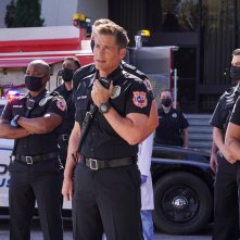 9-1-1: Lone Star 2: Rob Lowe in una scena della seconda stagione