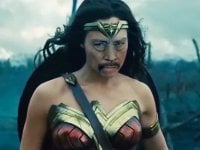 Machete come Wonder Woman: Danny Trejo nell'esilarante video deepfake