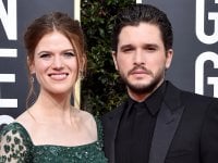 Kit Harington e Rose Leslie: nato il primo figlio delle star della serie Il Trono di Spade, ecco le foto