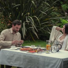 Dietro i suoi occhi: un'immagine della miniserie