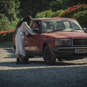 Dietro i suoi occhi: una foto di scena della miniserie Netflix