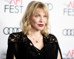 Courtney Love: 'Ho smesso di essere capace di recitare dopo una serie di molestie'