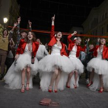 Addio al nubilato: Laura Chiatti, Antonia Liskova, Chiara Francini e Jun Ichikawa in una scena