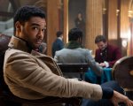 Bridgerton:  Regé-Jean Page e la scena di sesso con 'effetti speciali' da ridere (VIDEO)