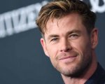Chris Hemsworth si trasforma nell'esilarante spot per un'app di fitness